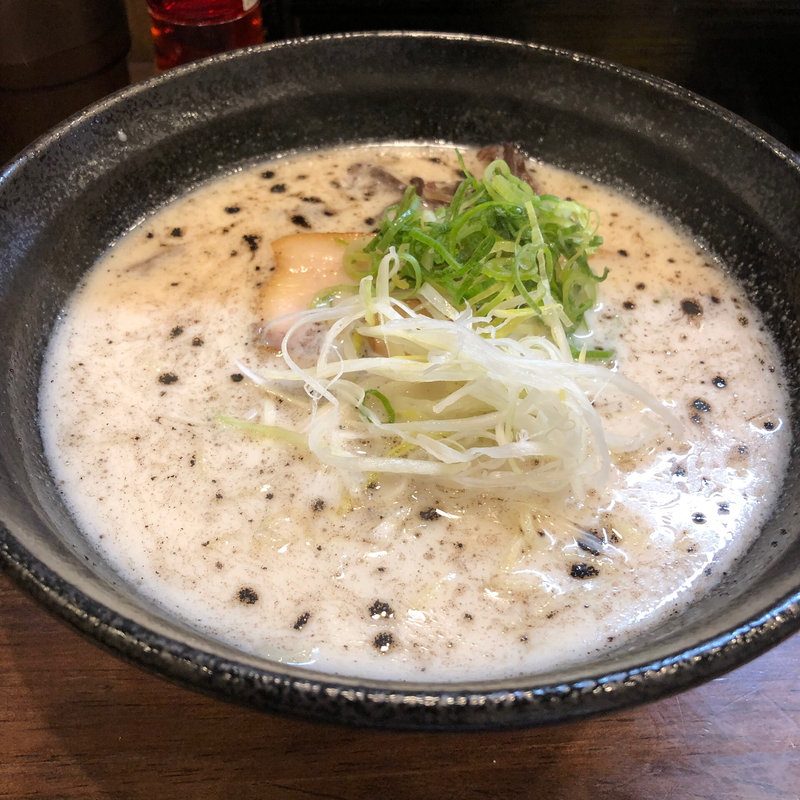 (チャーシューのうまいラーメン屋 富士)