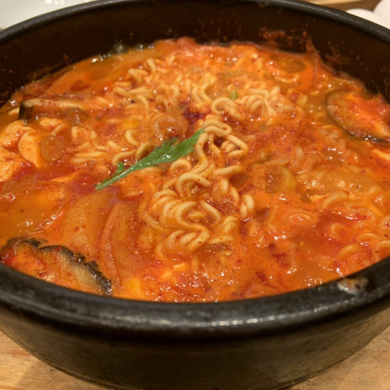 (韓国料理bibim' ソラリアプラザ天神店)