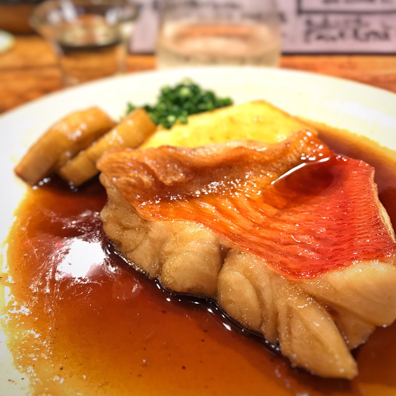 金目鯛の煮付け(山彩海鮮 Toc-Tocとくとく 港本店)