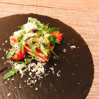 ナスとトマトのミルフィーユ(La Lanterna di Genova)