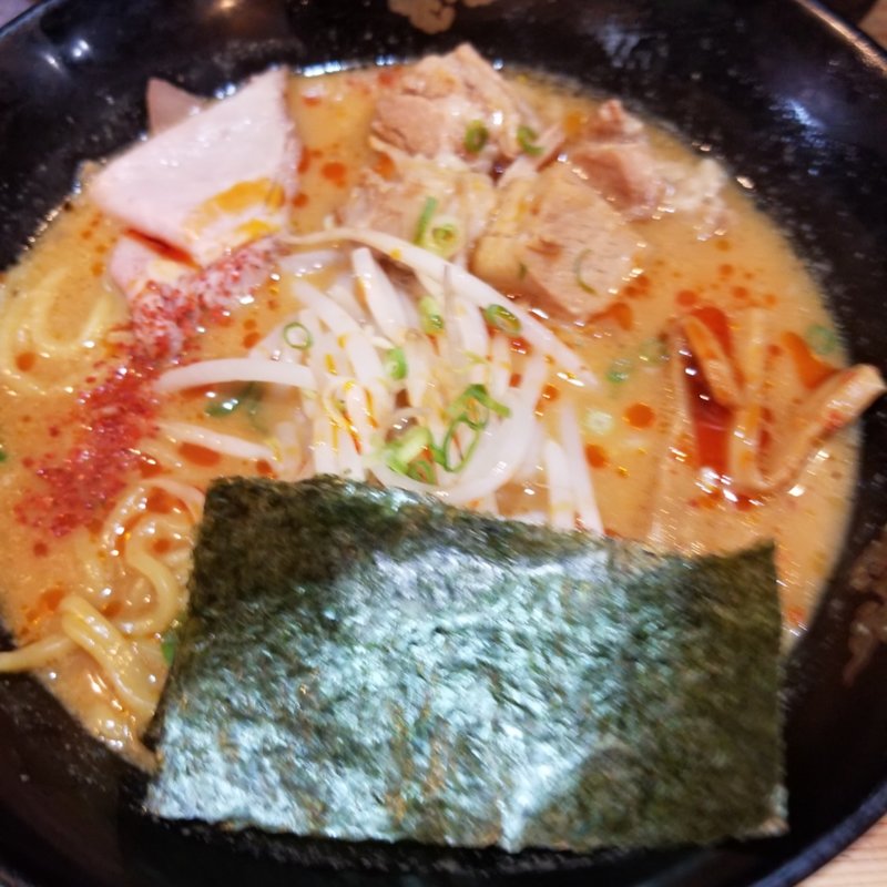 名古屋赤味噌ラーメン(昇神 丸の内店)