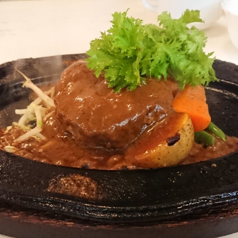 200gハンバーグ(ハンバーグマニア)