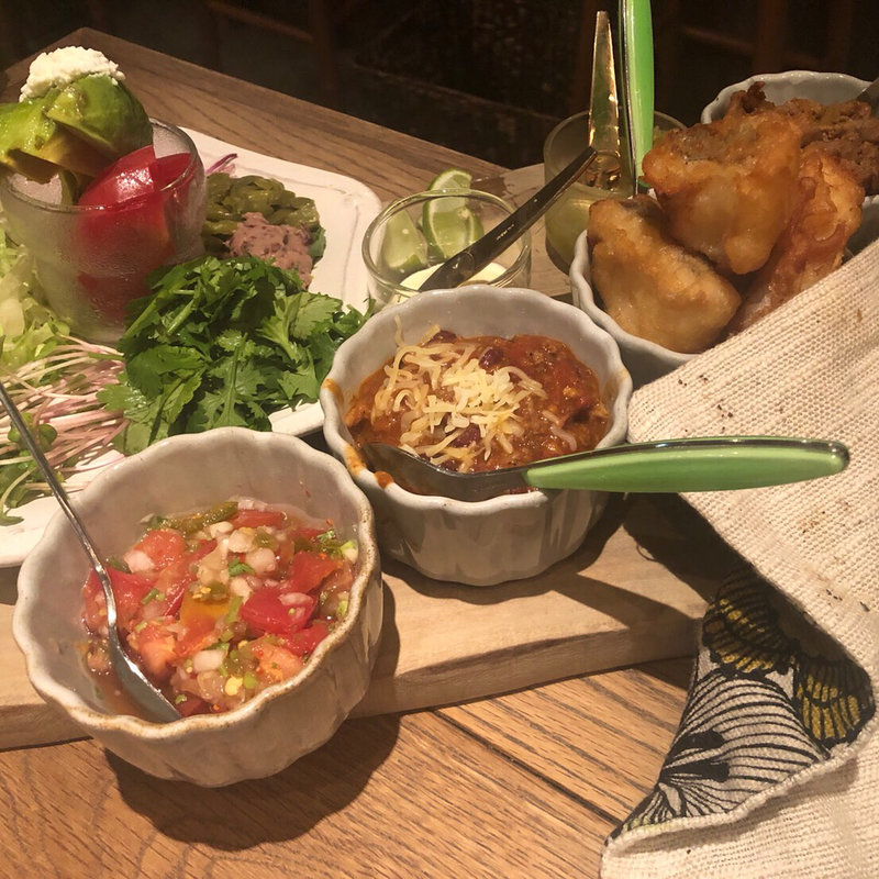 (ロティーチキン&ジャッキータコスデリカテッセン)