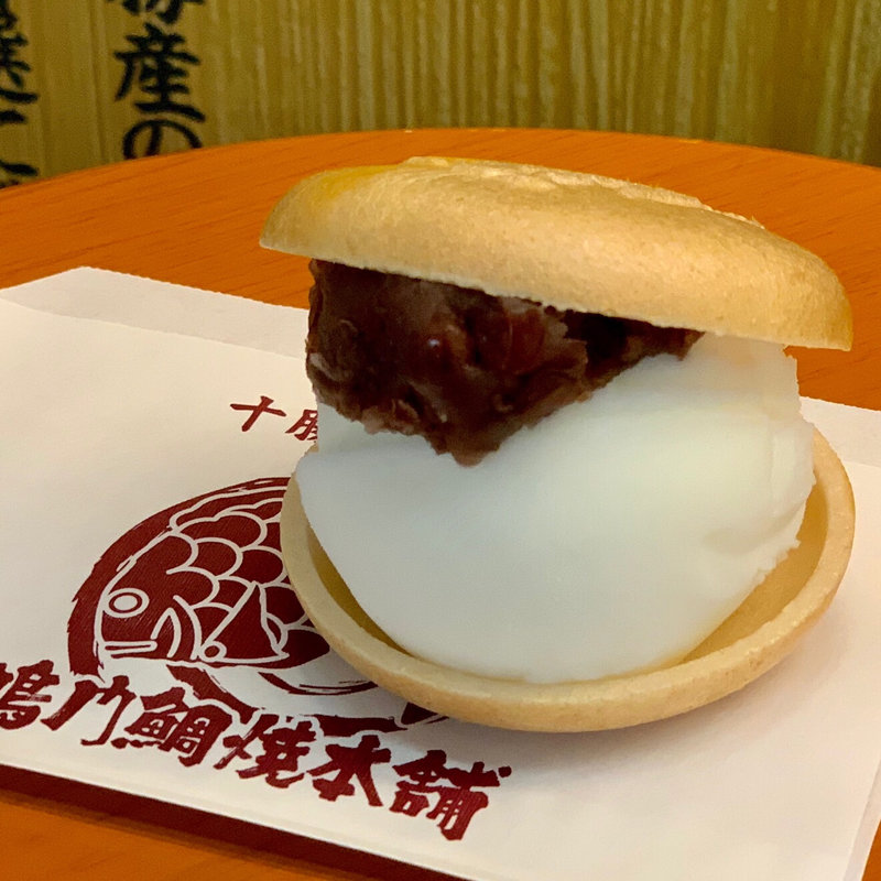 アイスもなかあずき入り(鳴門鯛焼本舗 クリスタ長堀店)
