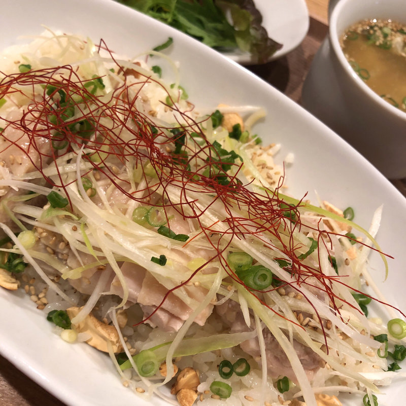  COMATSU流！シンガポールチキンライス(欧風食堂・酒場 パーラーコマツ)