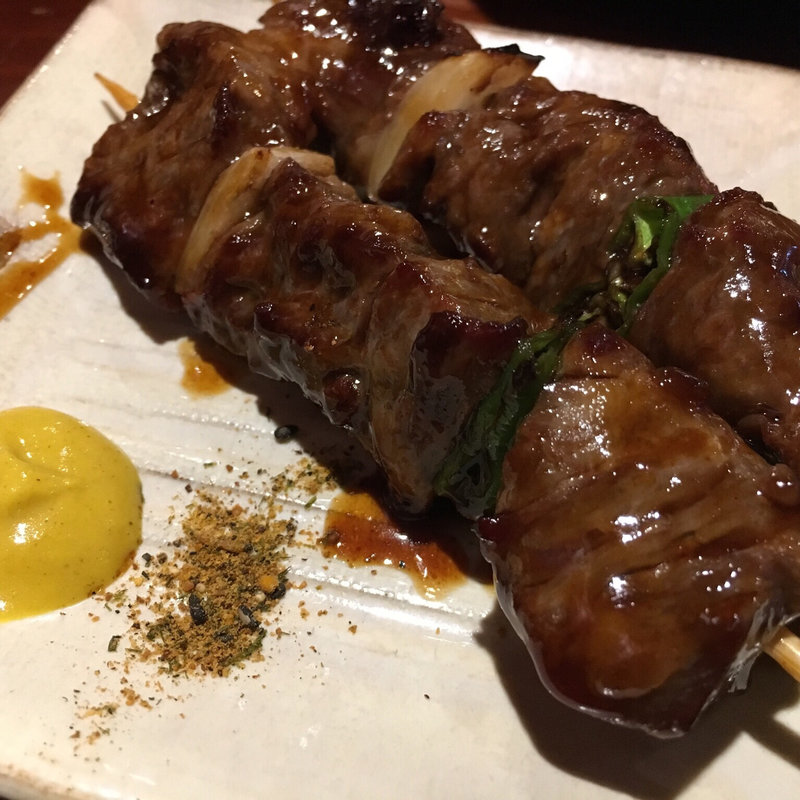 和牛串(とり皮 みつます 大橋本店)