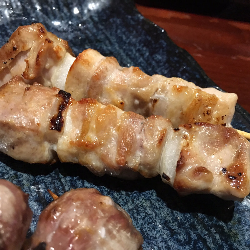 もも身(とり皮 みつます 大橋本店)