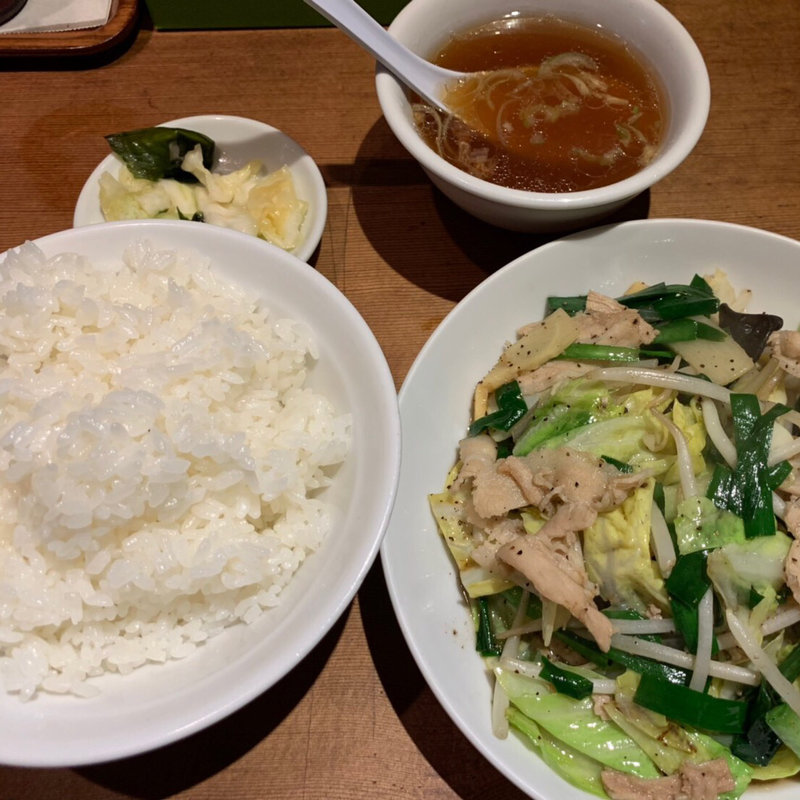 肉野菜炒め(中国料理 かおたん)