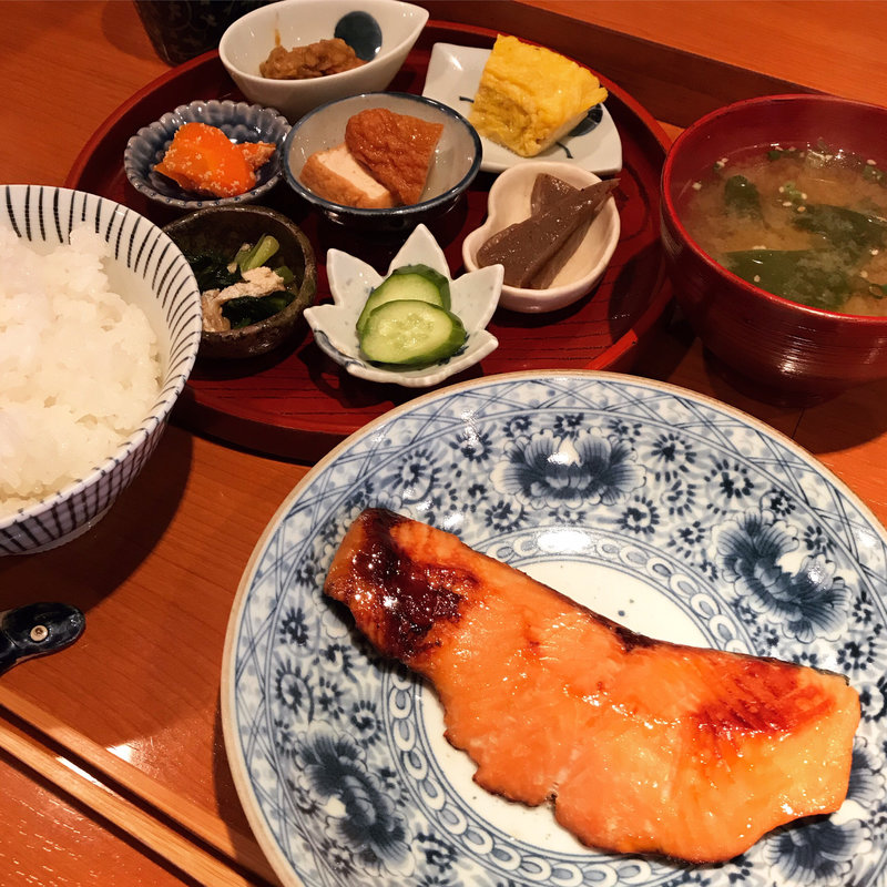 サーモンのつけ焼(定食サトウ)