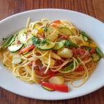 夏野菜のアリーリオオーリオ(銀座 レストラン Osteria Barababao(イタリアン/ワイン/ディナー))