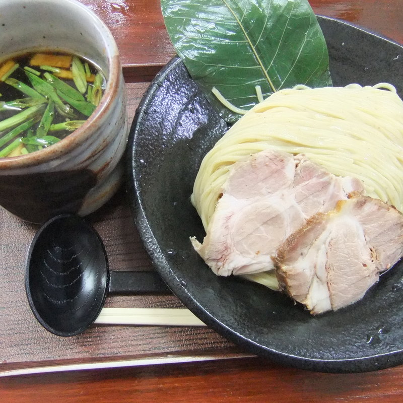 葉、薫るつけ麺しいたけ出汁(創作麺処　スタ☆アト)