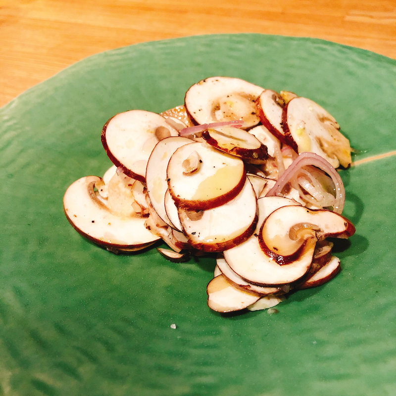 マッシュルームのサラダ(ペリキュール)