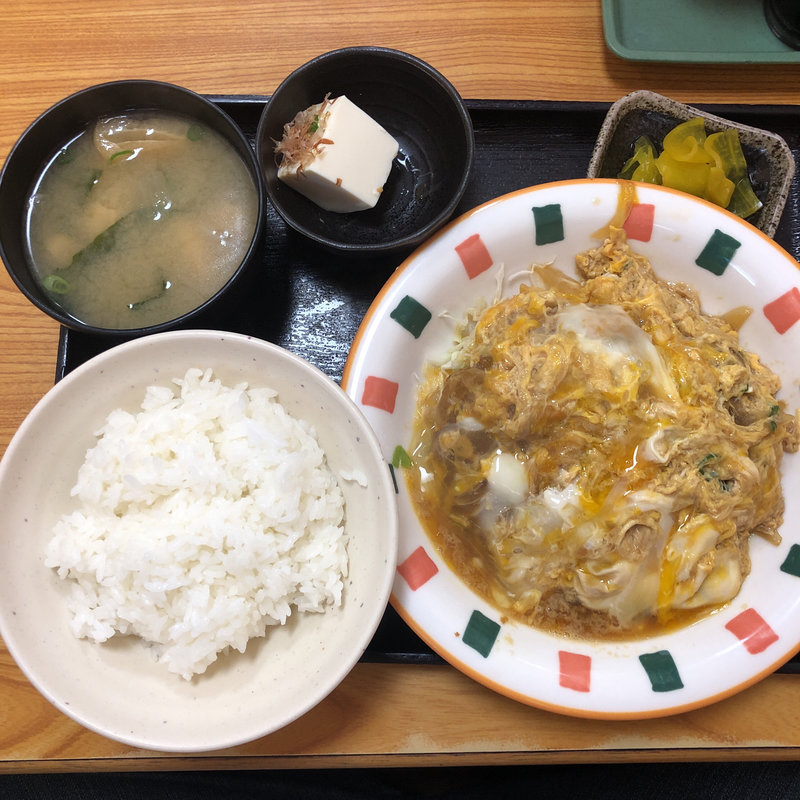 カツとじ定食(なかよし 御影店)