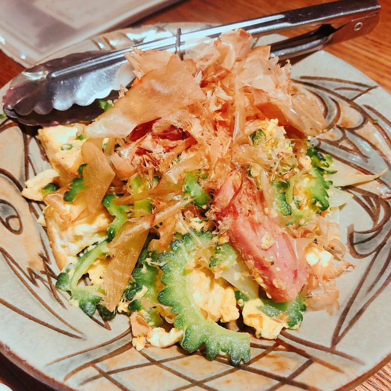 ゴーヤチャンプルー(島酒場 かでなす)