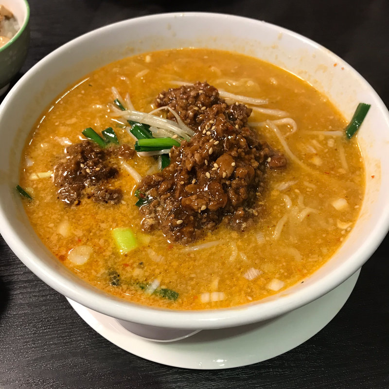 担々麺(美林華飯店)