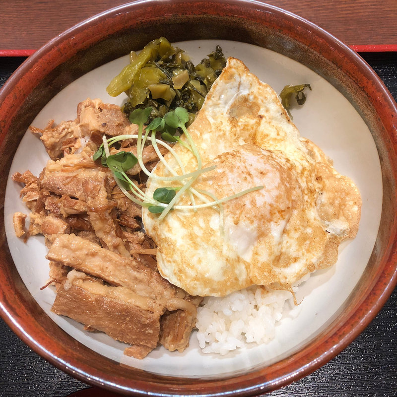 ルーローハン(灯by台湾甜品研究所)