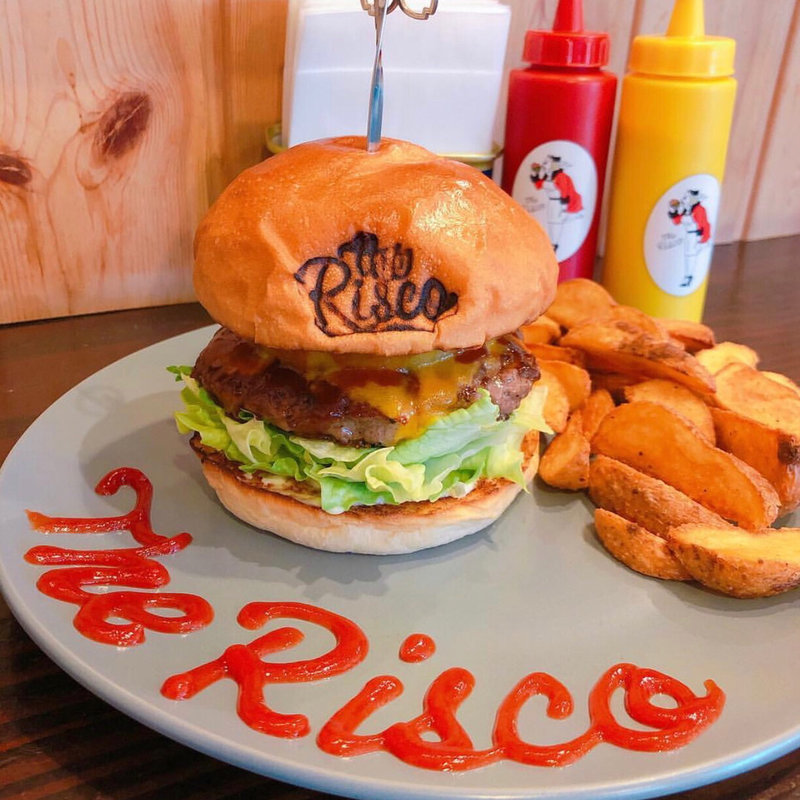 ハンバーガー(THE RISCO リスコ Cafe & Authentic Burgers)