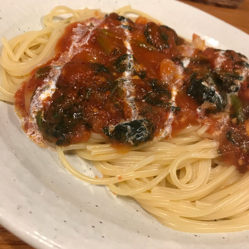 エビとほうれん草のトマトソース（唐辛子追加）(スパゲティーハシヤ立川分店)