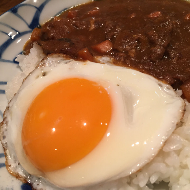 八百長カレー(八百長3 RAINBOW（やおちょうスリー）)