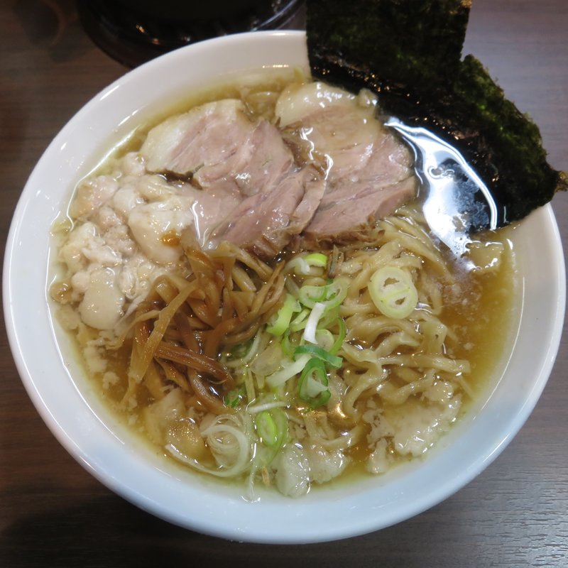 中華そば（濃口、背脂、こってり）(煮干し中華そば 山形屋)