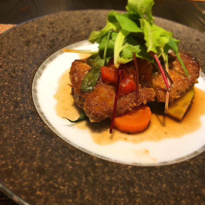 ヨーグル豚のカツレツ(クラヤ カトウ （KURAYA KATO）)