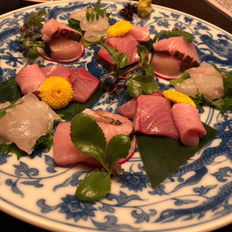 お造り盛り合わせ(酒亭ばんから )