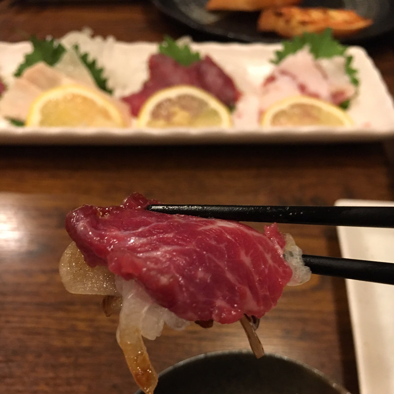 馬刺し(炭火 串焼きボンちゃん)