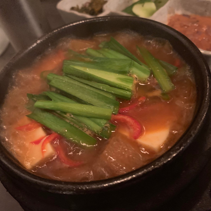 ヒレ肉すじ煮込み(肉蔵でーぶ)