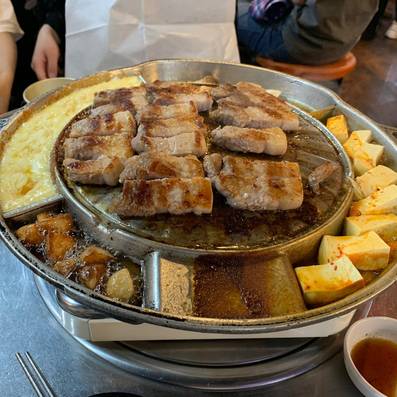 ボルジップサムギョプサル(でじにらんど大久保店)