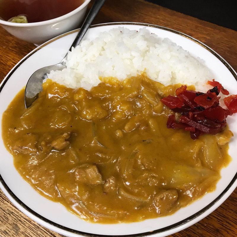 カレーライス(新華楼)