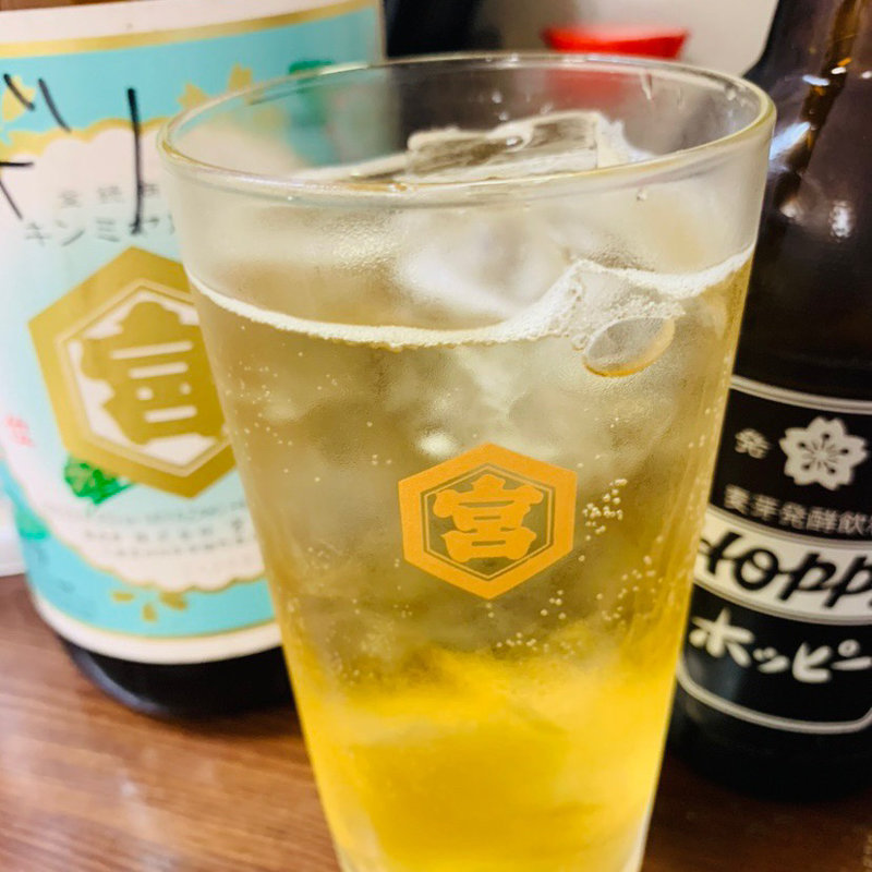 キンミヤ(もつ焼 まんまる)