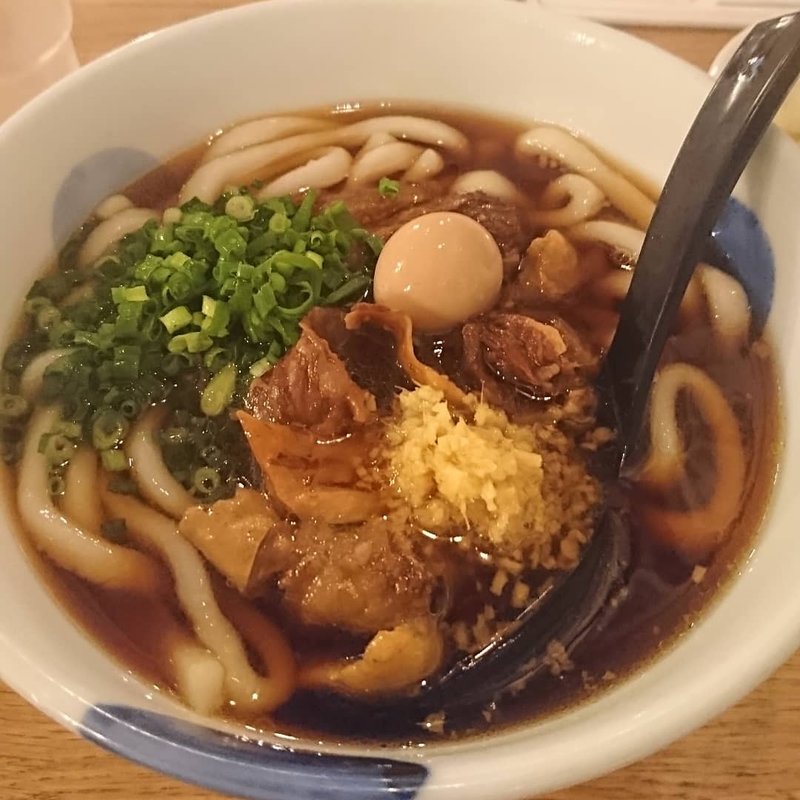 北九州式 黒うどん(博多うどん酒場イチカバチカ恵比寿 別邸)