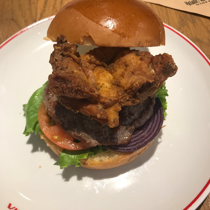 クラシックバーガー(ヴィレッジヴァンガード ダイナー原宿)