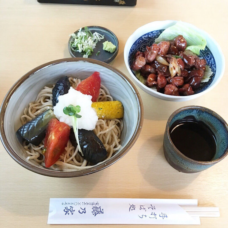 鳥もつ煮(藤乃屋)