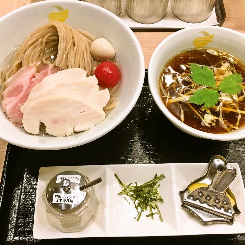 昆布水つけめん(中華そば 月光軒 （ムンライケン）)