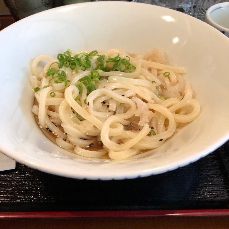 ぶっかけうどん(侍．うどん)