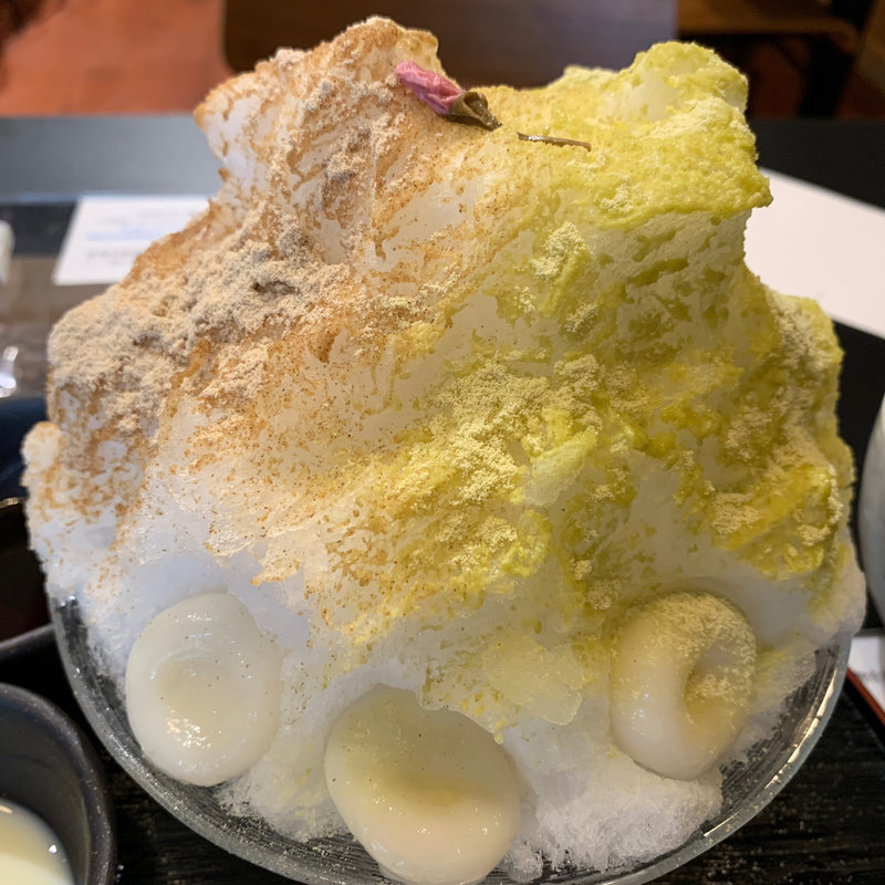 うぐいす麦こがし(カフェマントウ)