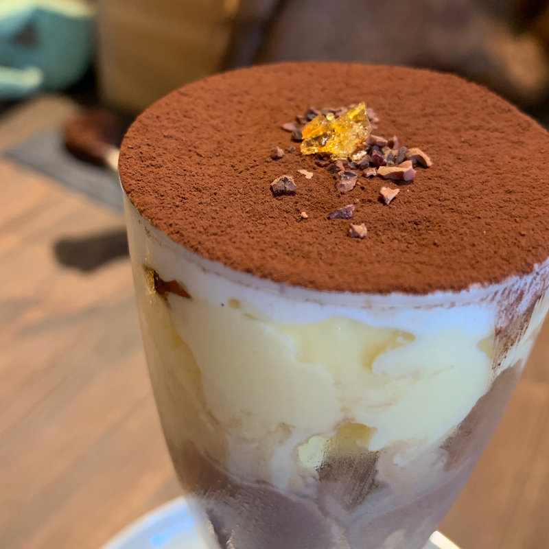 ティラミスパフェ(アーティチョーク チョコレート （Artichoke chocolate）)