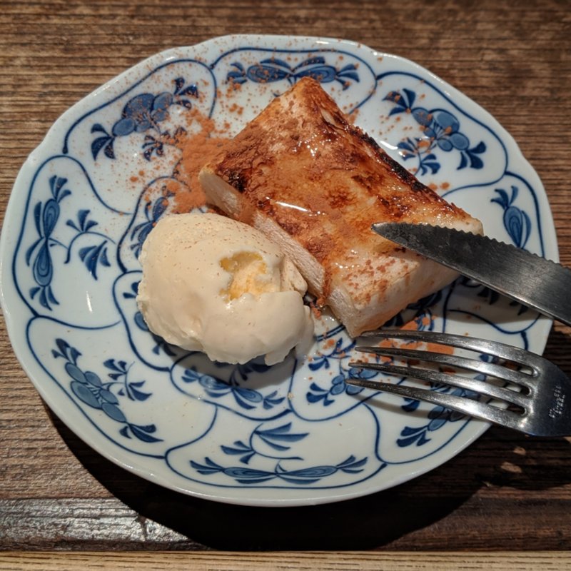 炭焼トーストとバニラアイス(やきとりの玉屋)