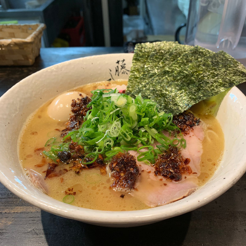 鶏白湯特製ラーメン(麺屋 藤しろ 三軒茶屋店)