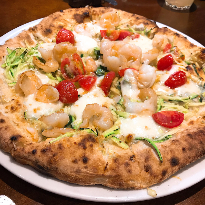 エビとズッキーニ、ミニトマト、バジルのビアンコ(LEGAME)