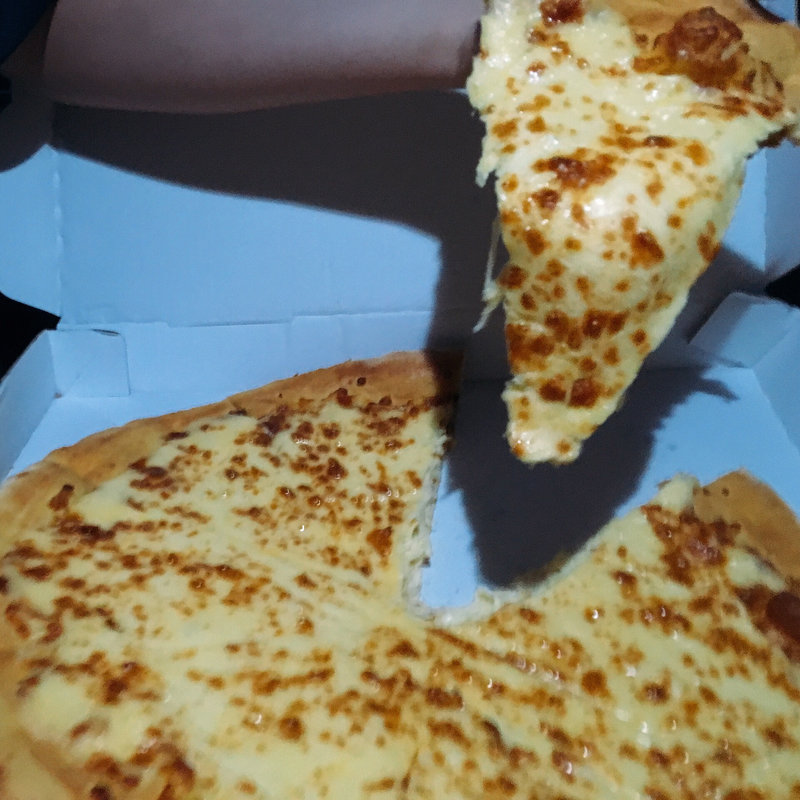 ニューヨーカー1キロウルトラチーズ(ドミノピザ)