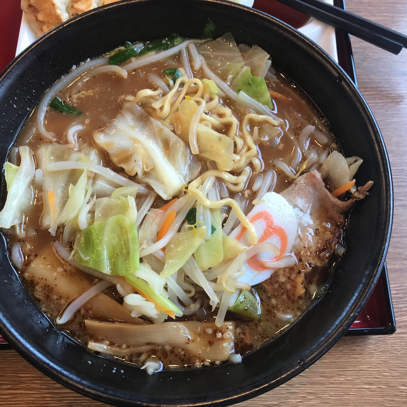 (８番らーめん 笠舞店 )