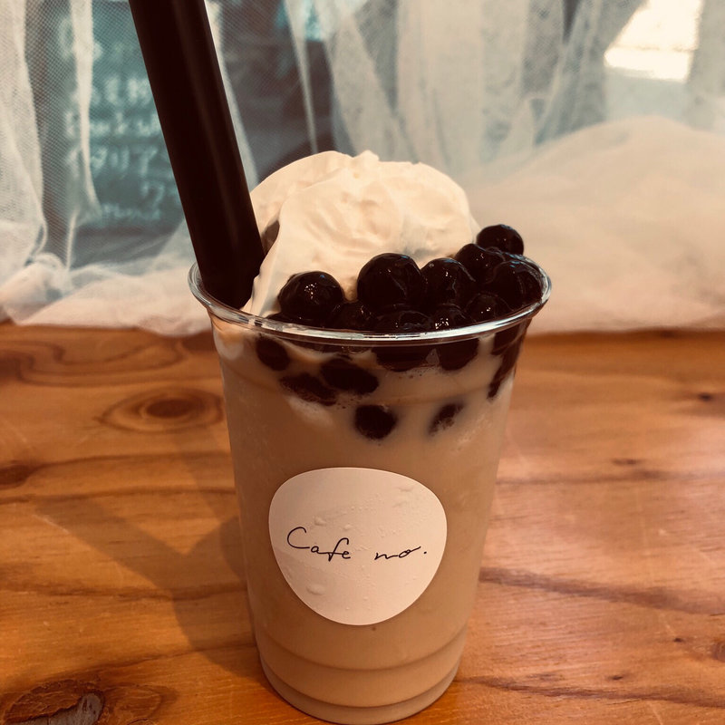 タピオカミルクティーシェイク(Cafe no. shonan)