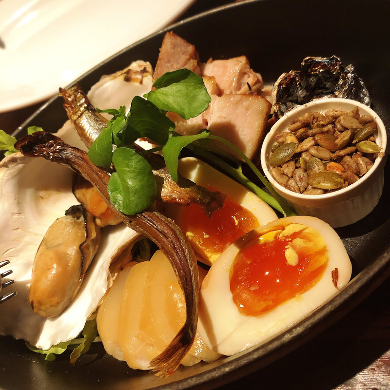 自家製スモークの盛り合わせ(PIZZA＆ROTISSERIE LA COCORICO 渋谷)