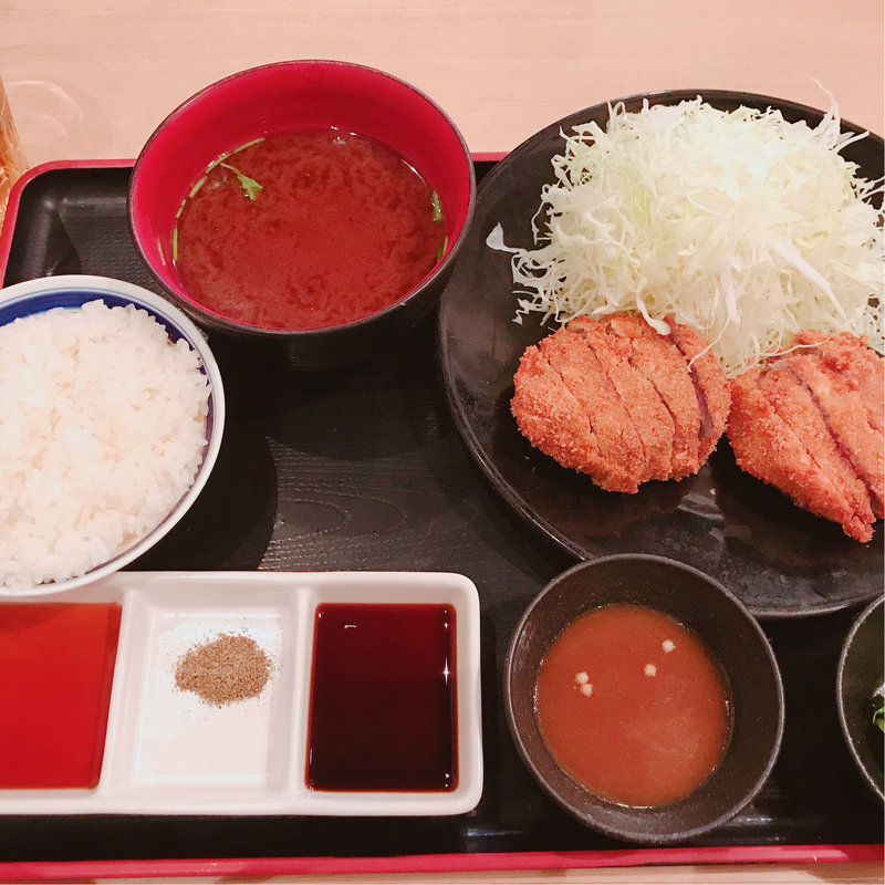 (牛カツ専門店 京都勝牛 小川町 )