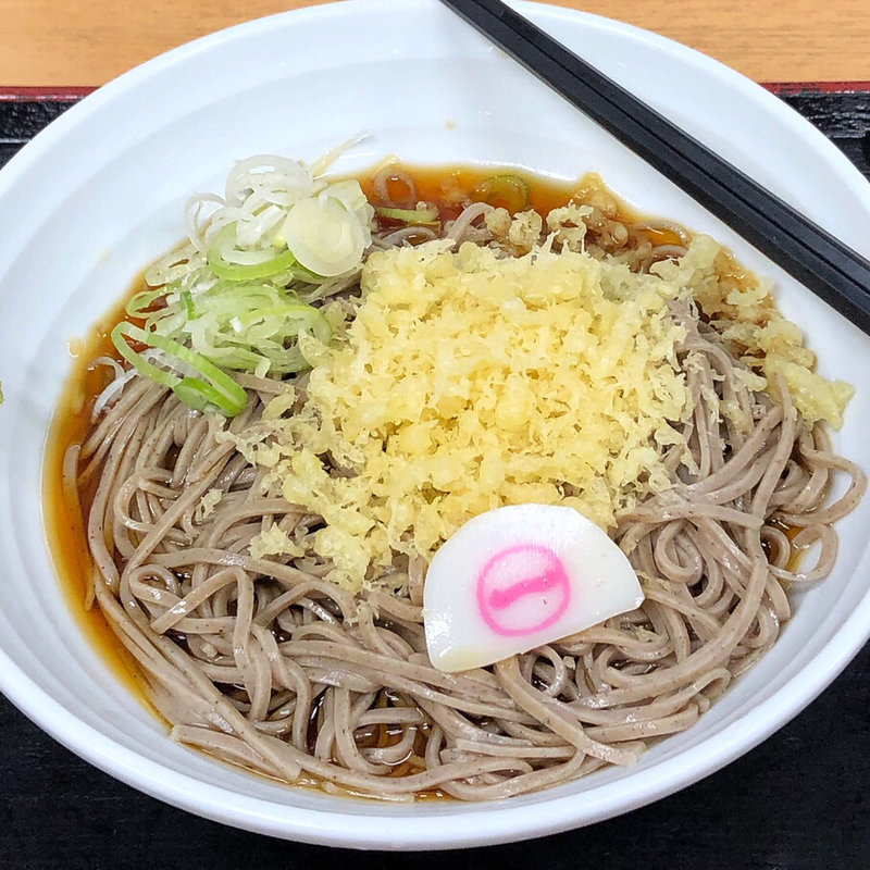 冷したぬきそば(ナポリの殿堂 池袋店)