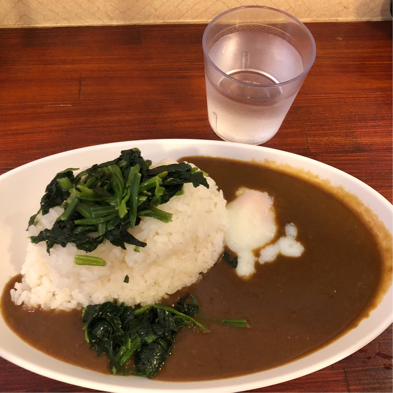 ほうれん草と温泉タマゴのカレー(花一 （ハナイチ）)