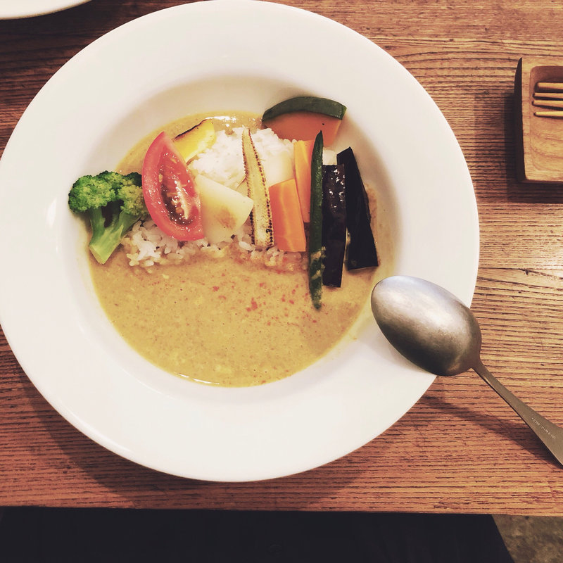 カレー(トミヤマ （Tomiyama）)