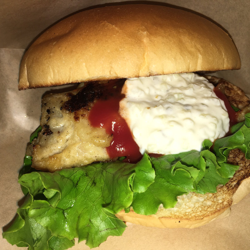 グリルドチキンバーガー(the サードバーガー 三軒茶屋店)